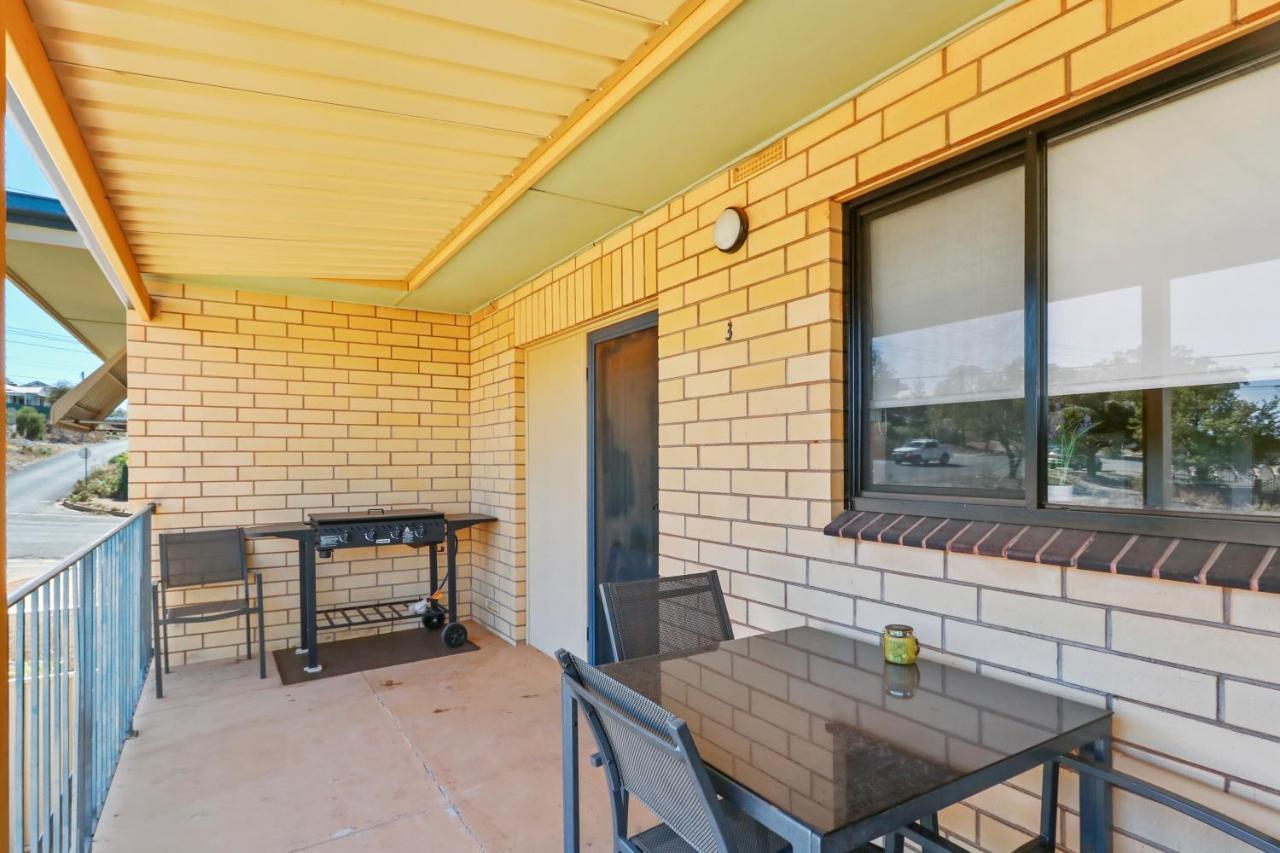 Gossan Street Units Appartamento Broken Hill Esterno foto